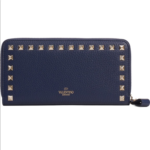 Valentino Garavani Rockstud Zipper Wallet - Picture 1 of 13